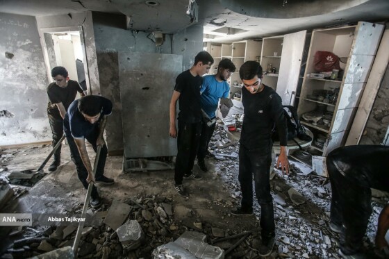 کمک گروه‌های جهادی به جنگ زدگان