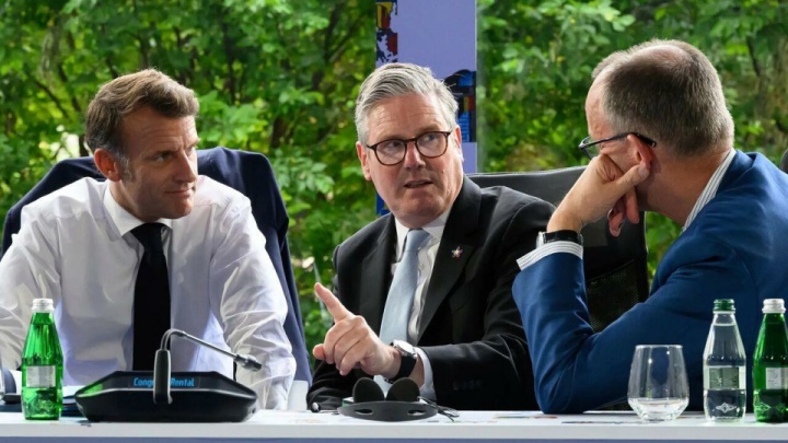 تکرار عدم صلاحیت تروئیکای اروپا برای فعال‌سازی مکانیسم ماشه