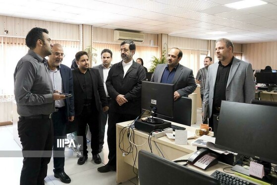 بازدید استاندار قم از موسسه ایران