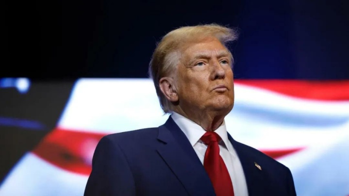 ترامپ: اوباما و کلینتون و بایدن مرتکب جنایت قرن شدند