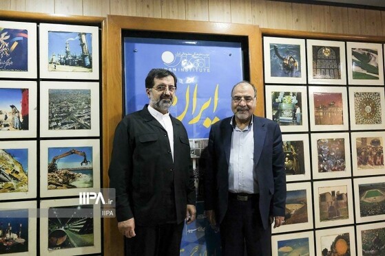 بازدید استاندار قم از موسسه ایران