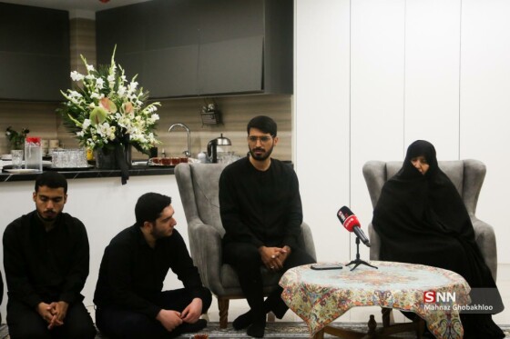 دیدار دانشجویان با خانواده سردار سرلشکر شهید محمود باقری