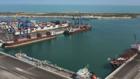 آمار صادرات و رفع تعهد ارزی از مناطق آزاد شفاف‌سازی می‌شود