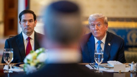 رایزنی تلفنی روبیو و نخستوزیر عراق درباره حمله به مراکز نفتی