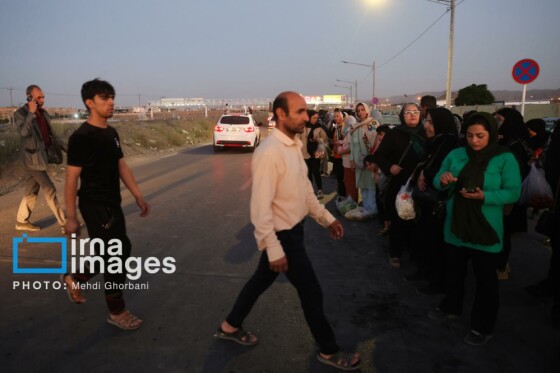 چند شنبه بازار