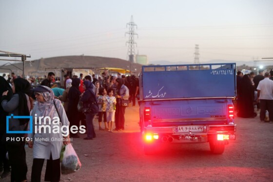 چند شنبه بازار