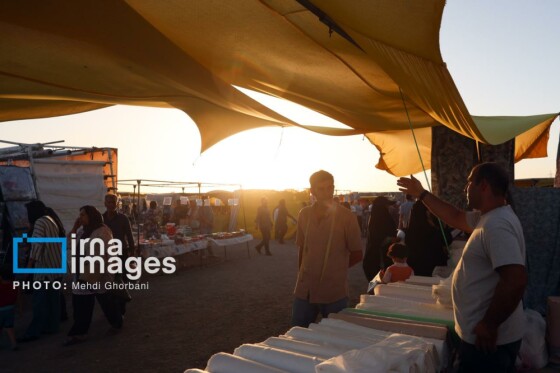 چند شنبه بازار