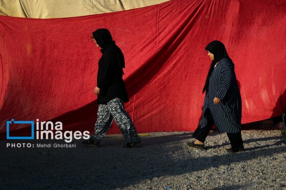 چند شنبه بازار