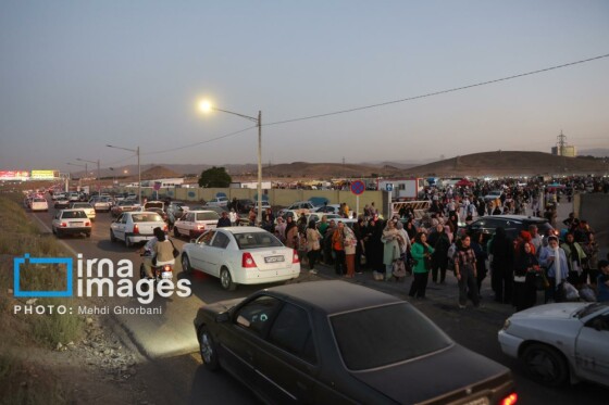 چند شنبه بازار