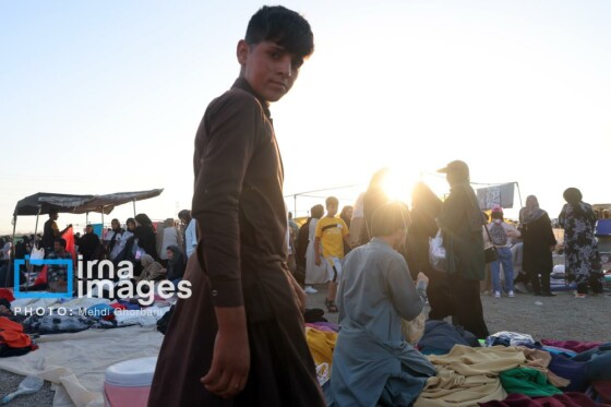 چند شنبه بازار