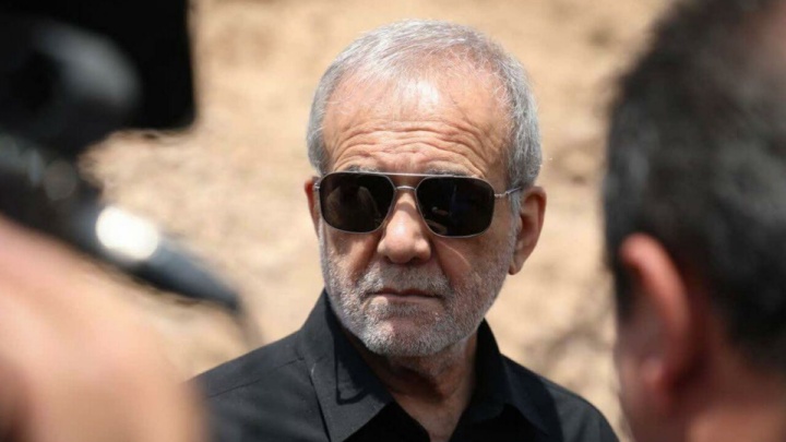 پزشکیان: مردم در مصرف آب صرفه‌جویی کنند/ پروژه آزادراه شمالی کرج نماد «ما می‌توانیم» است