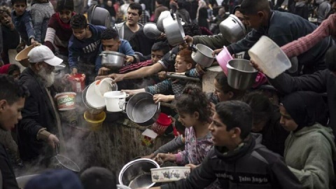 اسرائیل عامدانه به اهالی غزه گرسنگی میدهد