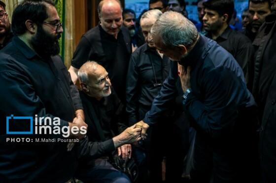 مجلس ترحیم «احمد توکلی»