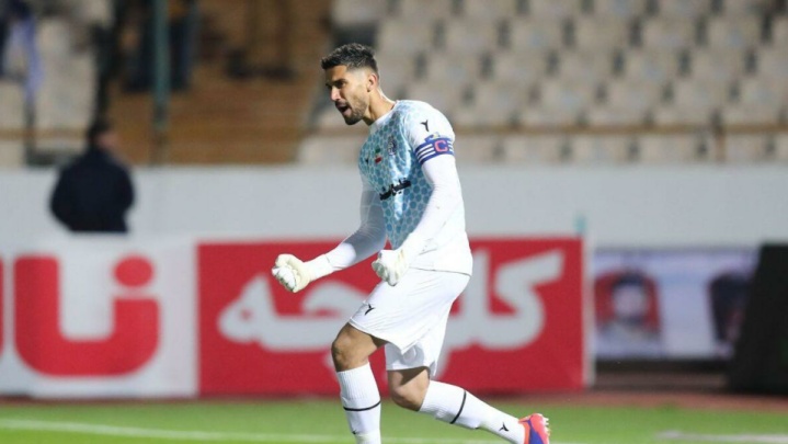 نظر ساپینتو در مورد حسینی چه بود؟