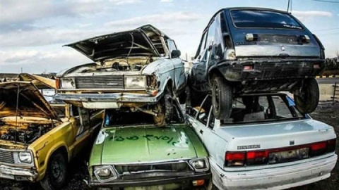 بدهی هزار و پانصد میلیارد تومانی خودروسازان به مراکز اسقاط