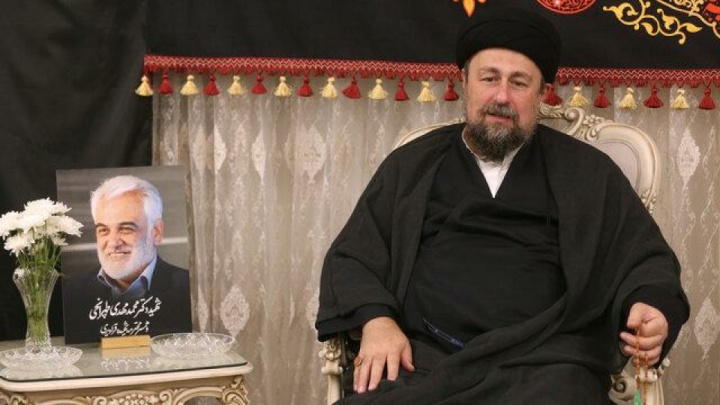 حضور یادگار امام در منزل شهید طهرانچی