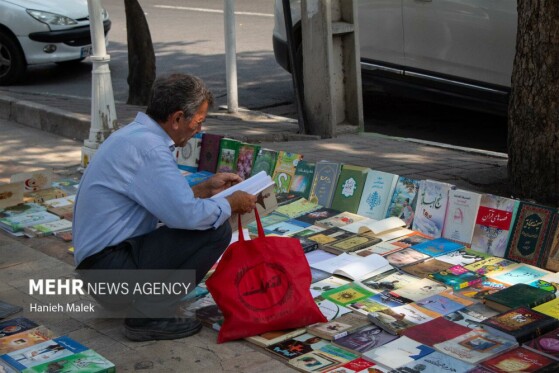 جمعه بازار کتاب در گرگان