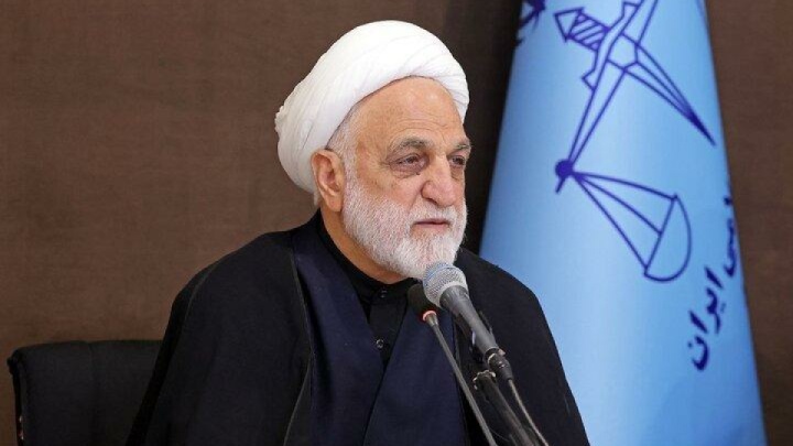 نباید اجازه داد همکاران قضایی در ورطه تخلف بیفتند