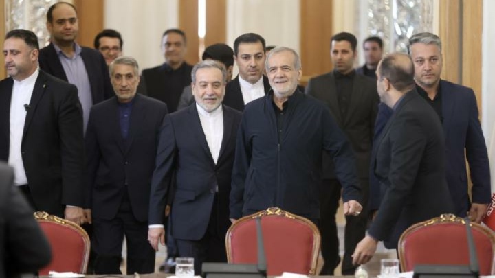 پزشکیان: در مقابل جامعه مسئول هستیم