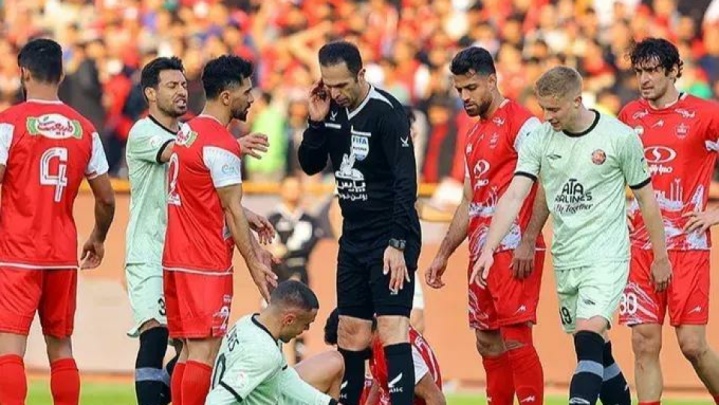 نبرد داغ در پاییز سرد