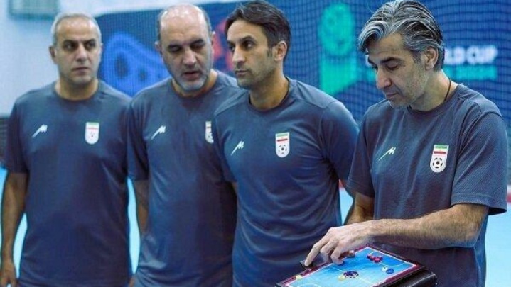 مربیان تیم ملی مسابقات را بررسی می‌کنند