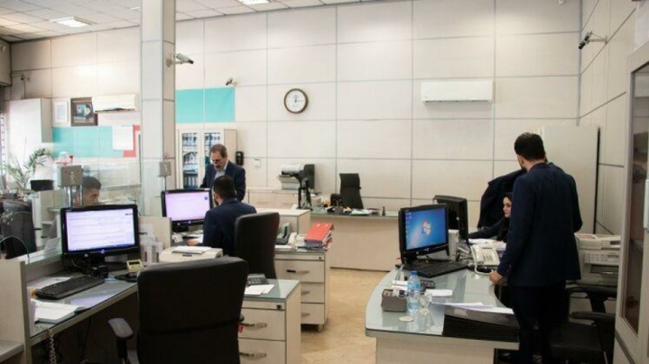 کارمندان چقدر درآمدهای مالیاتی دولت را تأمین کردند؟