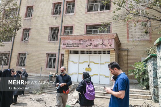 بازدید اصحاب رسانه از زندان اوین