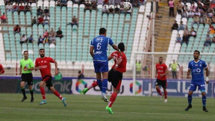 تراکتور - استقلال در نقش جهان؟