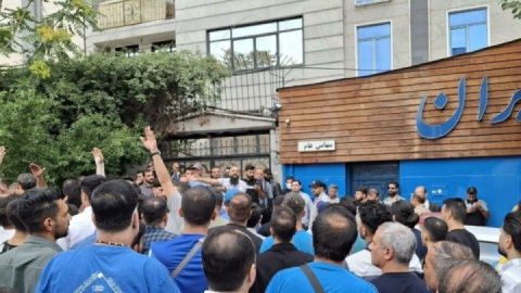 با کمال میل به عقب برمی‌گردیم!