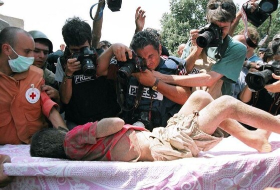 در 30 ژوئیه 2006 (میلادی) در جریان جنگ اسرائیل و لبنان روستای قانا مورد حمله و بمباران ارتش اسرائیل قرار گرفت