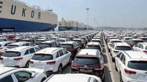 فروش خودروهای وارداتی در سامانه یکپارچه متوقف شد