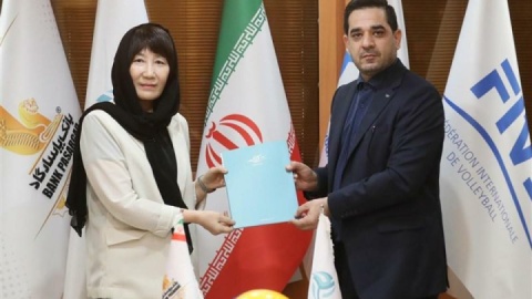 قرارداد سرمربی تیم ملی تمدید شد