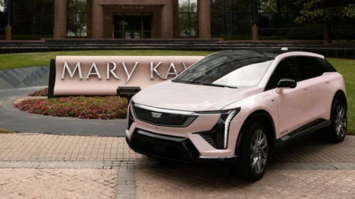 کادیلاک مری‌کی با ظاهری مدرن‌تر از همیشه