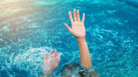 نجات سه نفر از غرقشدگی در دو حادثه جداگانه