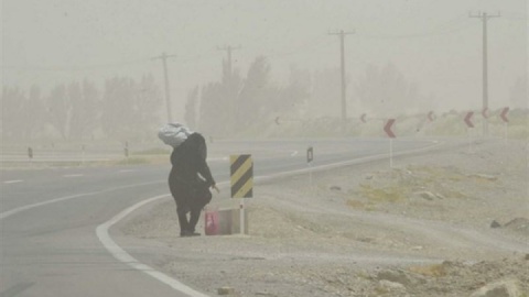 توفان به فرودگاه بینالمللی شهدای لامرد خسارت زد