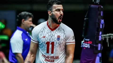 بهترین دریافتکننده دنیا به دنبال جلب نظر پیاتزا