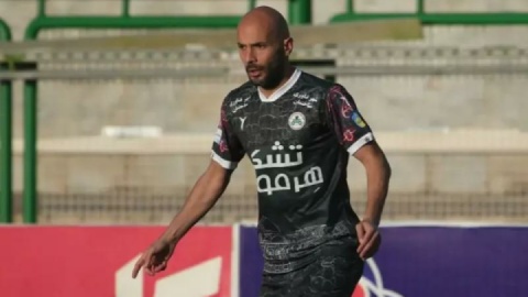 مدافع باتجربه لیگ برتر خرید به هوادار پیوست