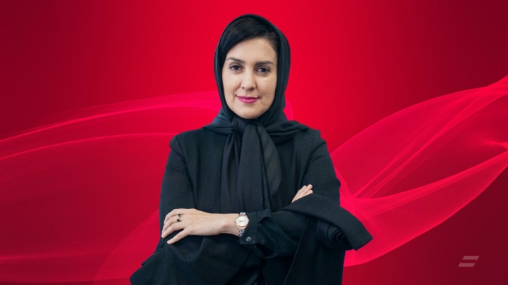 مونا حاجی علی اصغر