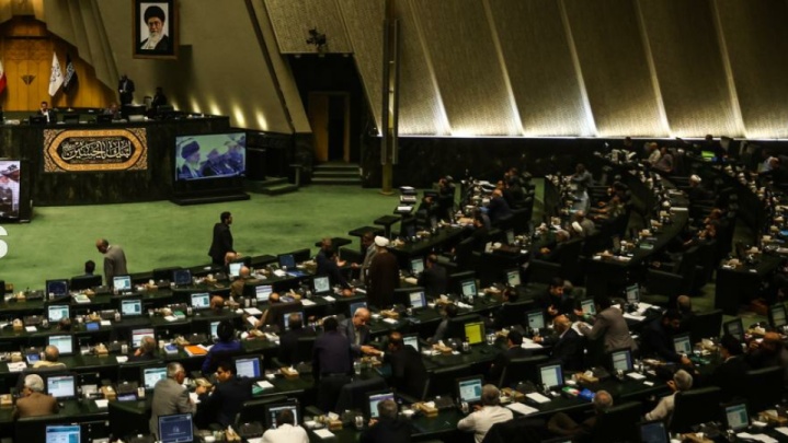 دولت موظف به انجام اقدامات حمایتی از ایرانیان خارج از کشور در موارد ضروری شد