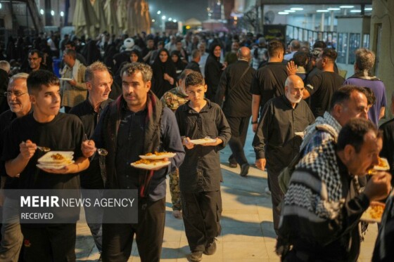 حال و هوای زائرین اربعین در سامرا