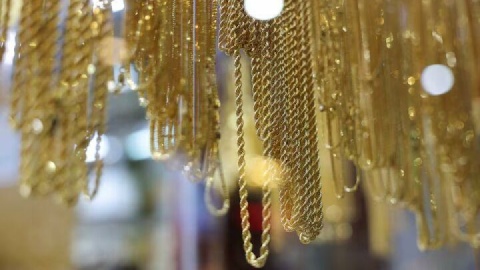 رکوردزنی طلا در بازارهای جهانی به تهران رسید