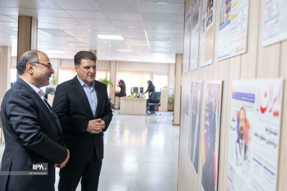 بازدید معاون سیاسی وزیر کشور از روزنامه ایران