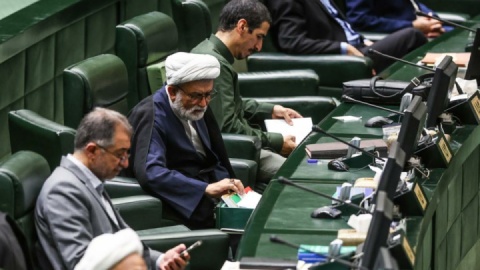 قدردانی مجلس از تلاش‌های کادر درمان در جنگ ۱۲ روزه