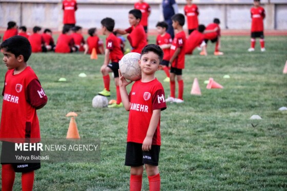 مدرسه فوتبال؛ تفریح داغ تابستان