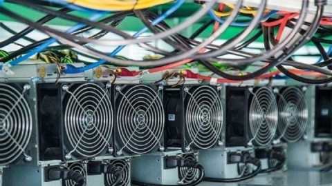 آمادگی استخراج کنندگان رمزارز برای احداث نیروگاه تجدیدپذیر