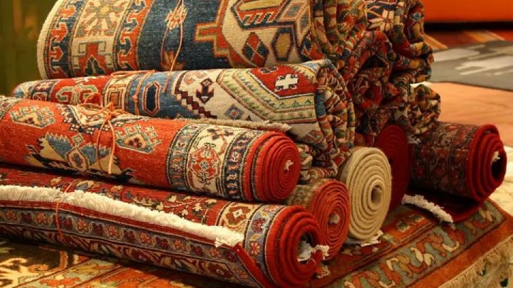 ایران پیشتاز تولید شش گروه کالایی در صنعت فرش دستباف