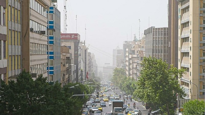 هوای تهران در آستانه آلودگی قرار دارد