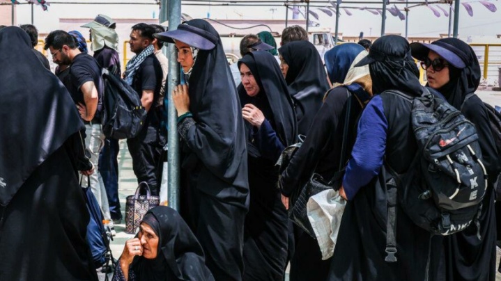 زائران اربعین برای سفری خنک‌تر، از مرزهای تمرچین و باشماق عبور کنند