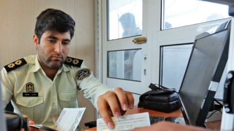 مشمولان غایب خدمت سربازی از مراجعه به مرزها برای حضور در راهپیمایی اربعین خودداری کنند