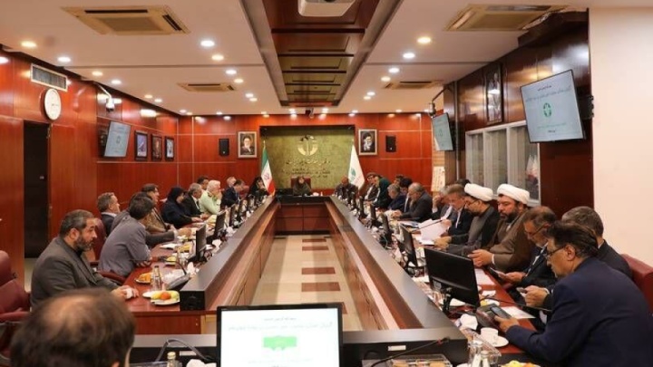 عوارض آلایندگی باید در حوزه محیط‌زیست هزینه شود